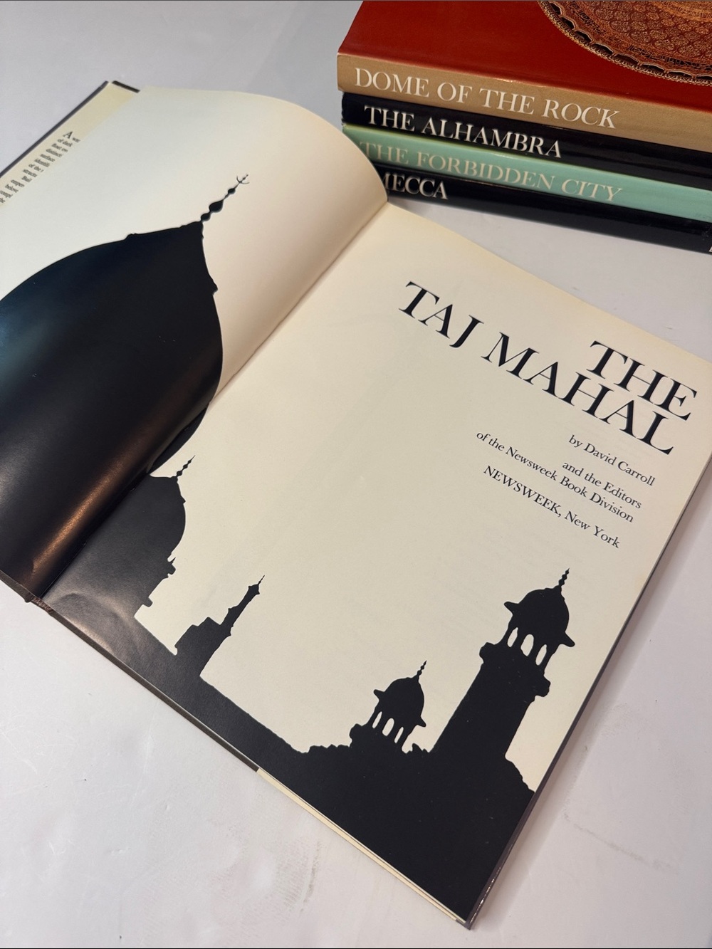 Newsweek Wonders of Man The Taj Mahal Coffee Table Book, Vintage 1972 - Picture 5 of 14